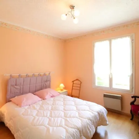 Maison Independante Avec Grand Jardin, Proche Sites Touristiques Et Activites Outdoor - Fr-1-742-23 Holiday home *